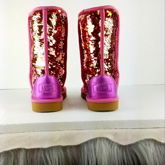 NWT UGG Sequin Short Boot - Picture 6 of 12
